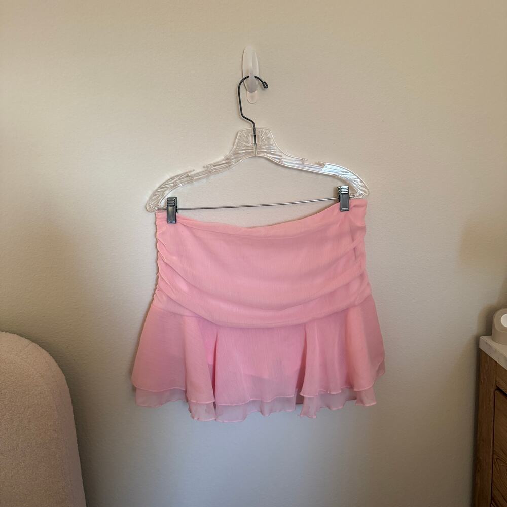 Pink Ruched Ruffle Mini Skort Size Large - Picture 2 of 4